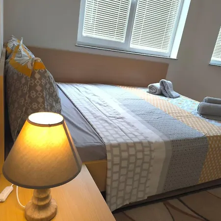 Lazur Sea Garden 2 Daire Burgaz