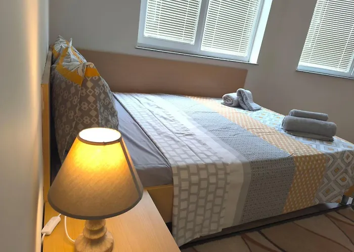 Lazur Sea Garden 2 Daire Burgaz