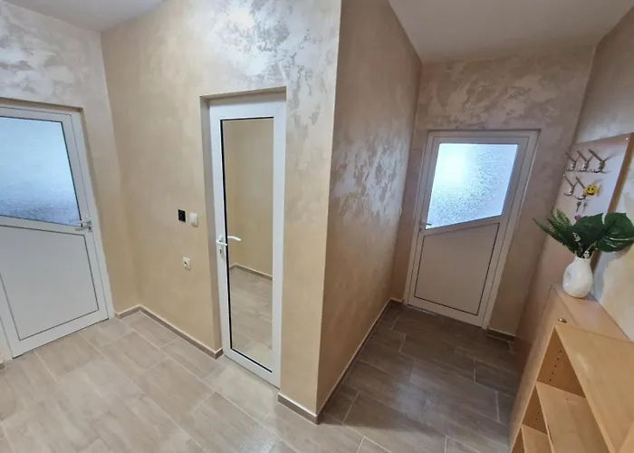 Lazur Sea Garden 2 Бургас